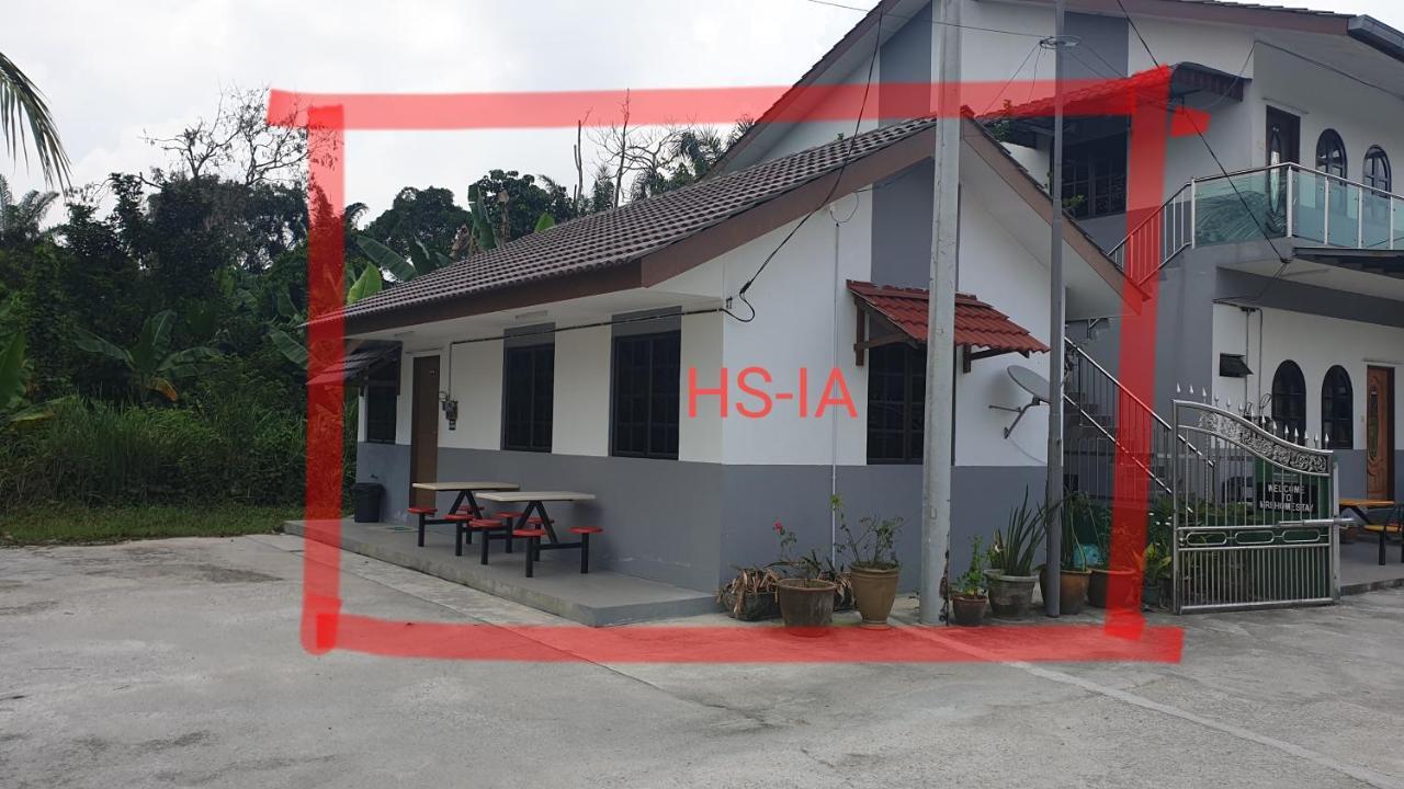 Mri Residence - Homestay In Sg Buloh With Swimming Pool - No Pork&Alcohol Allowed Bandar Puncak Alam Exterior foto