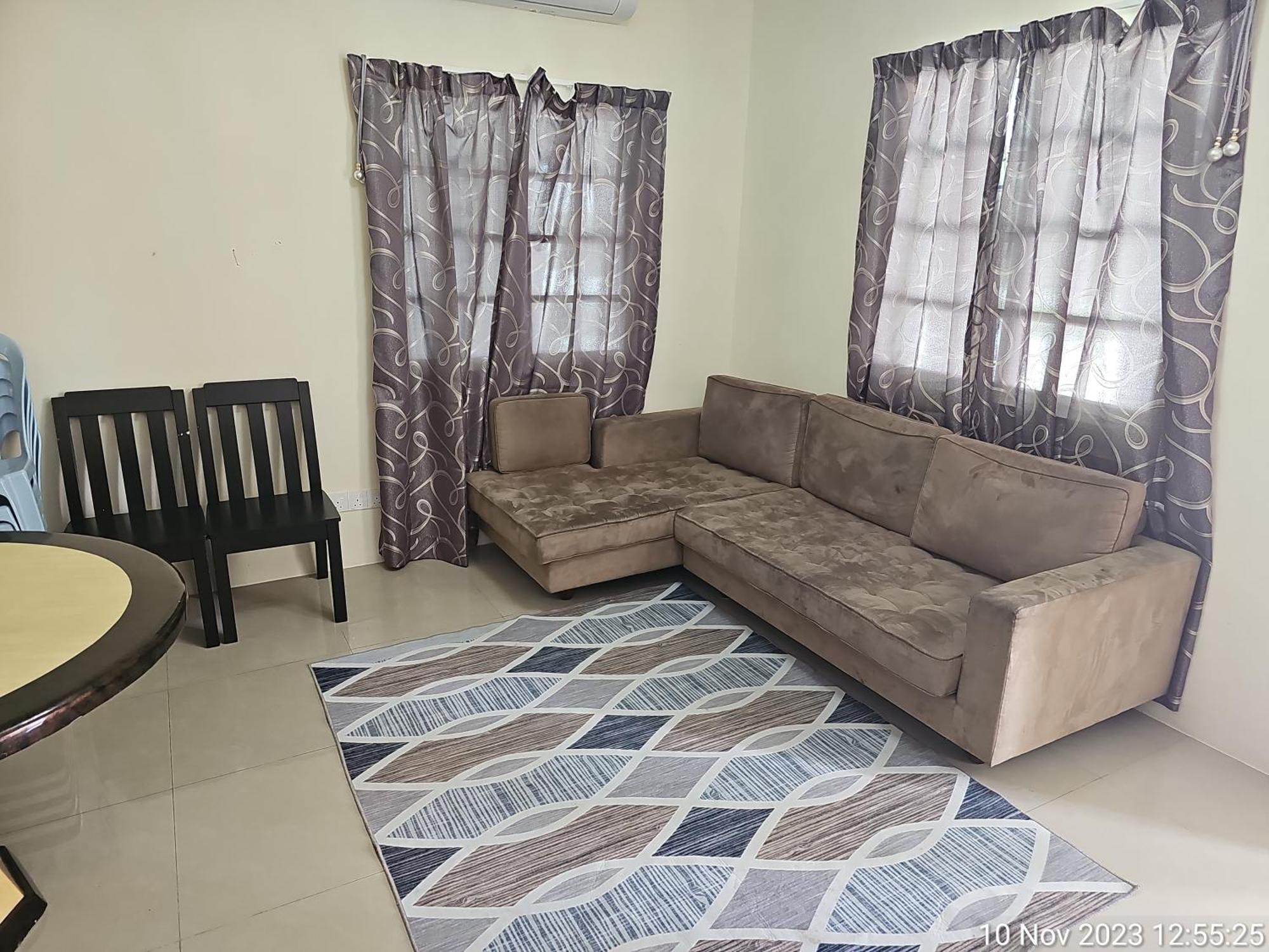 Mri Residence - Homestay In Sg Buloh With Swimming Pool - No Pork&Alcohol Allowed Bandar Puncak Alam Exterior foto